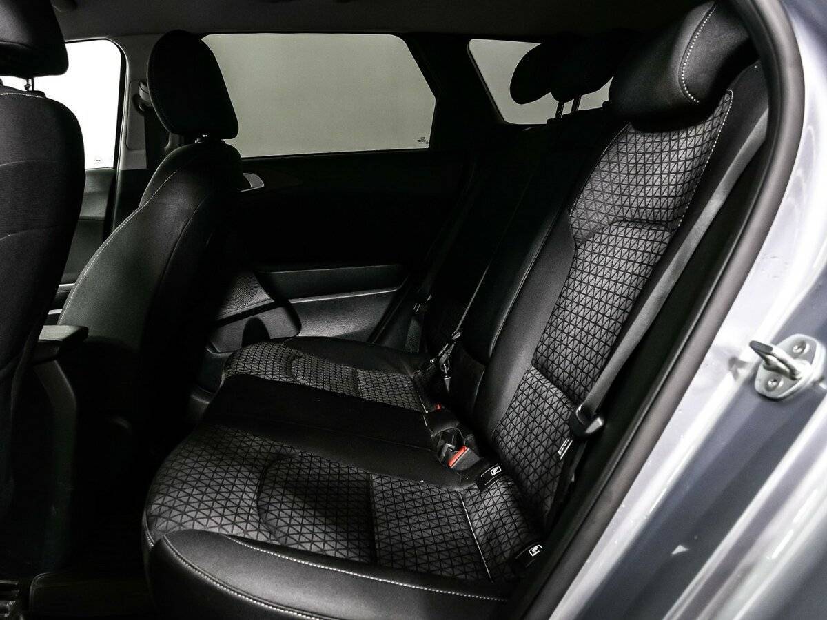 Kia Ceed с пробегом — 2020 год. Фото: #11