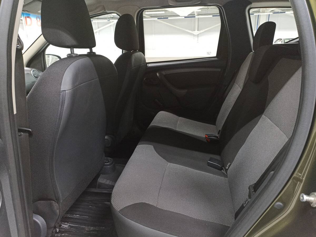 Renault Duster с пробегом — 2015 год. Фото: #11