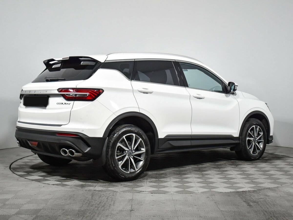 Geely Coolray с пробегом — 2023 год. Фото: #4