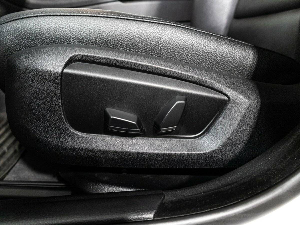 BMW 5 серии с пробегом — 2014 год. Фото: #15