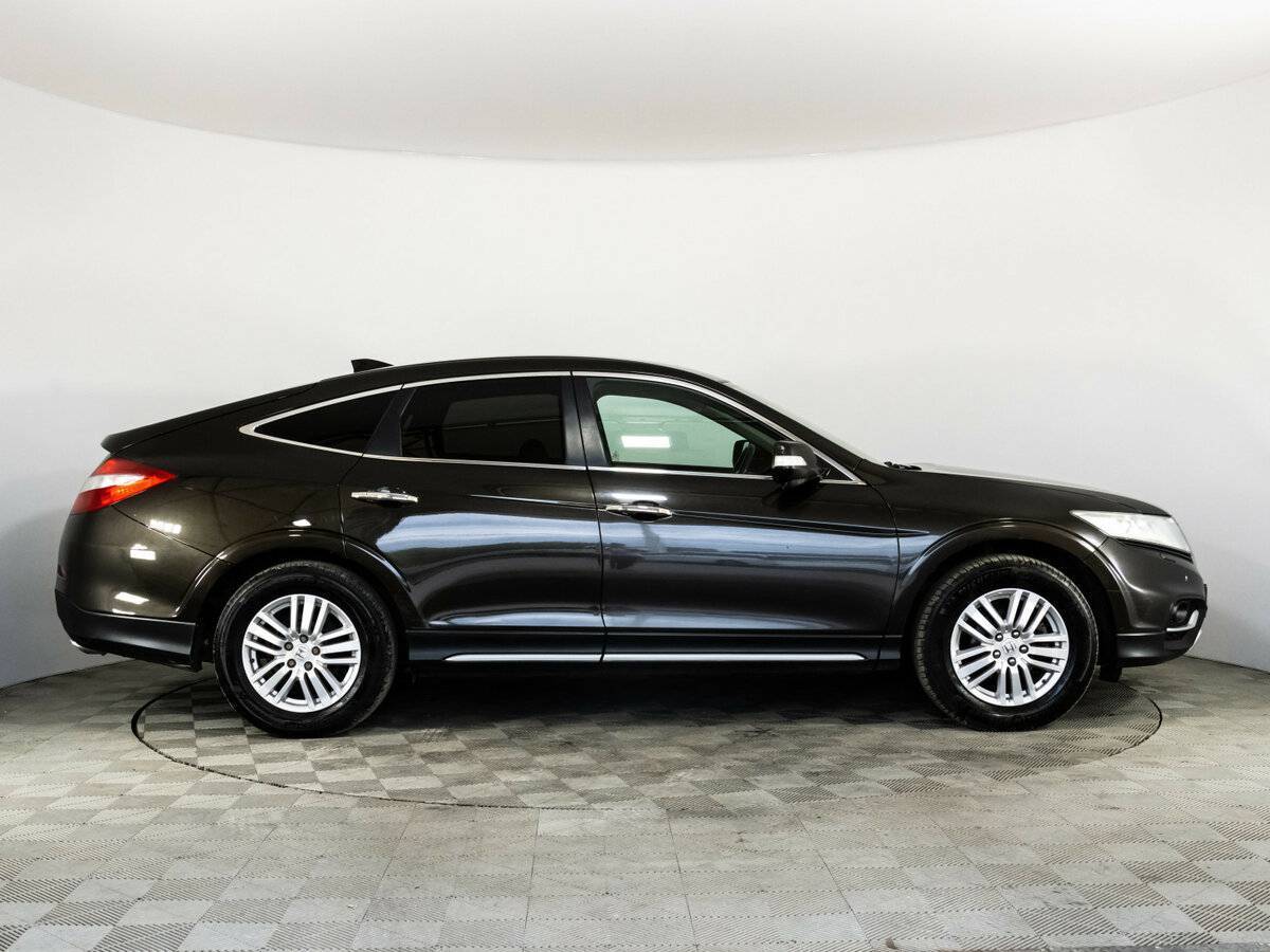 Honda Crosstour с пробегом — 2013 год. Фото: #3