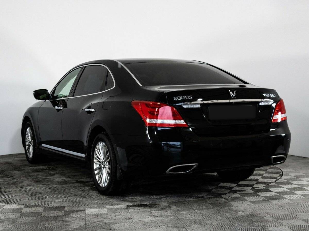 Hyundai Equus с пробегом — 2015 год. Фото: #6