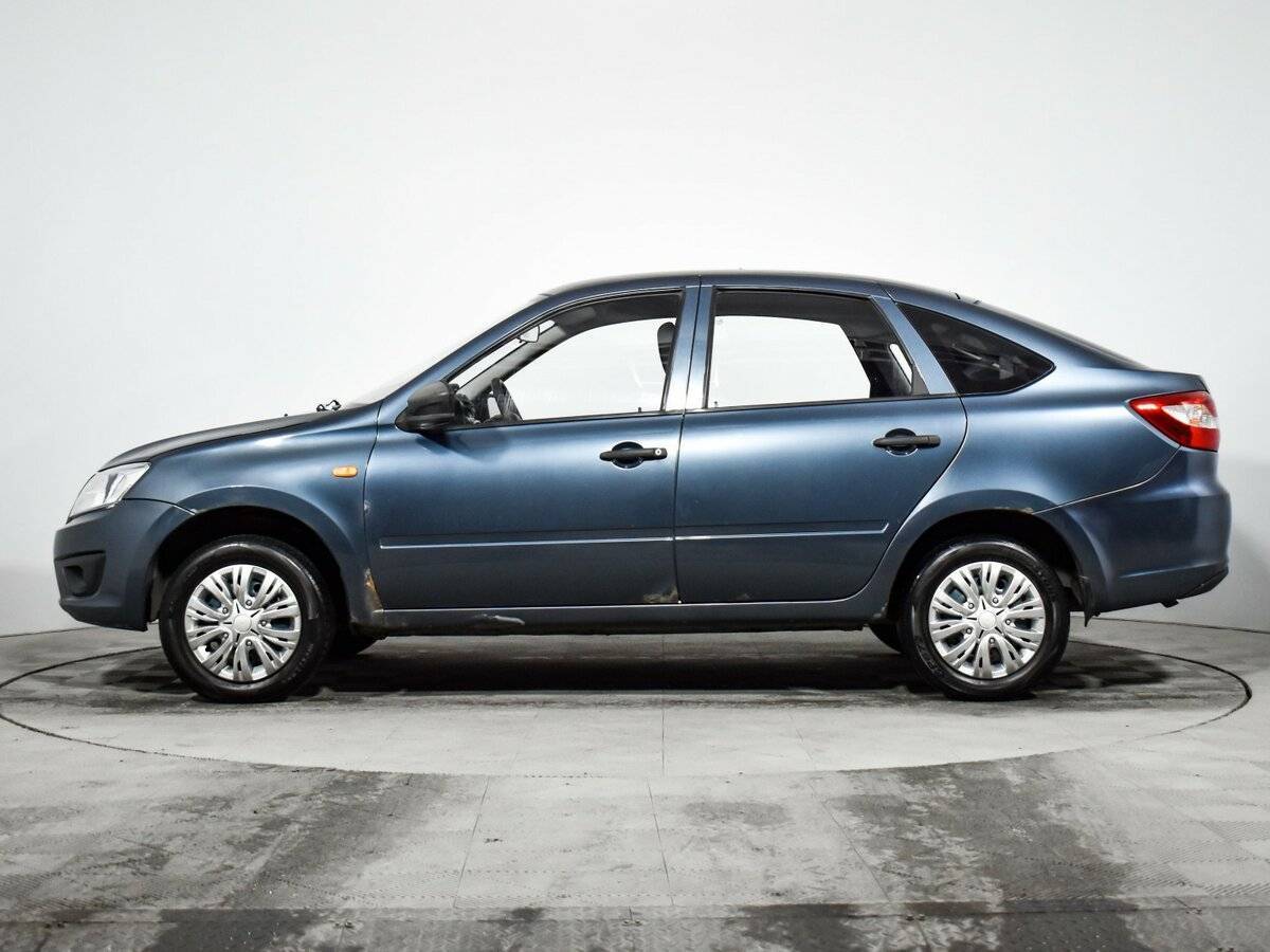 Lada (ВАЗ) Granta с пробегом — 2014 год. Фото: #7