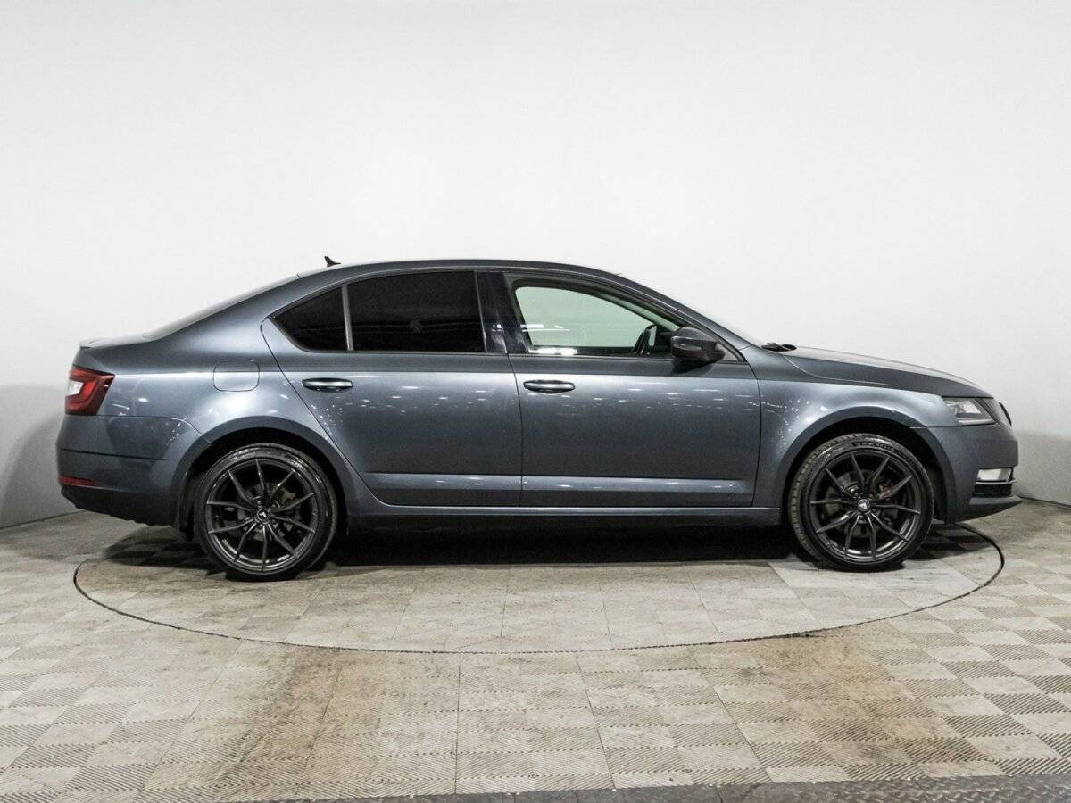 Skoda Octavia с пробегом — 2018 год. Фото: #3