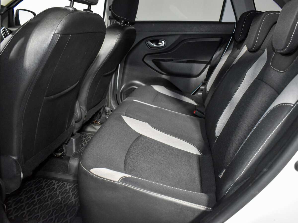 Lada (ВАЗ) XRAY с пробегом — 2016 год. Фото: #10