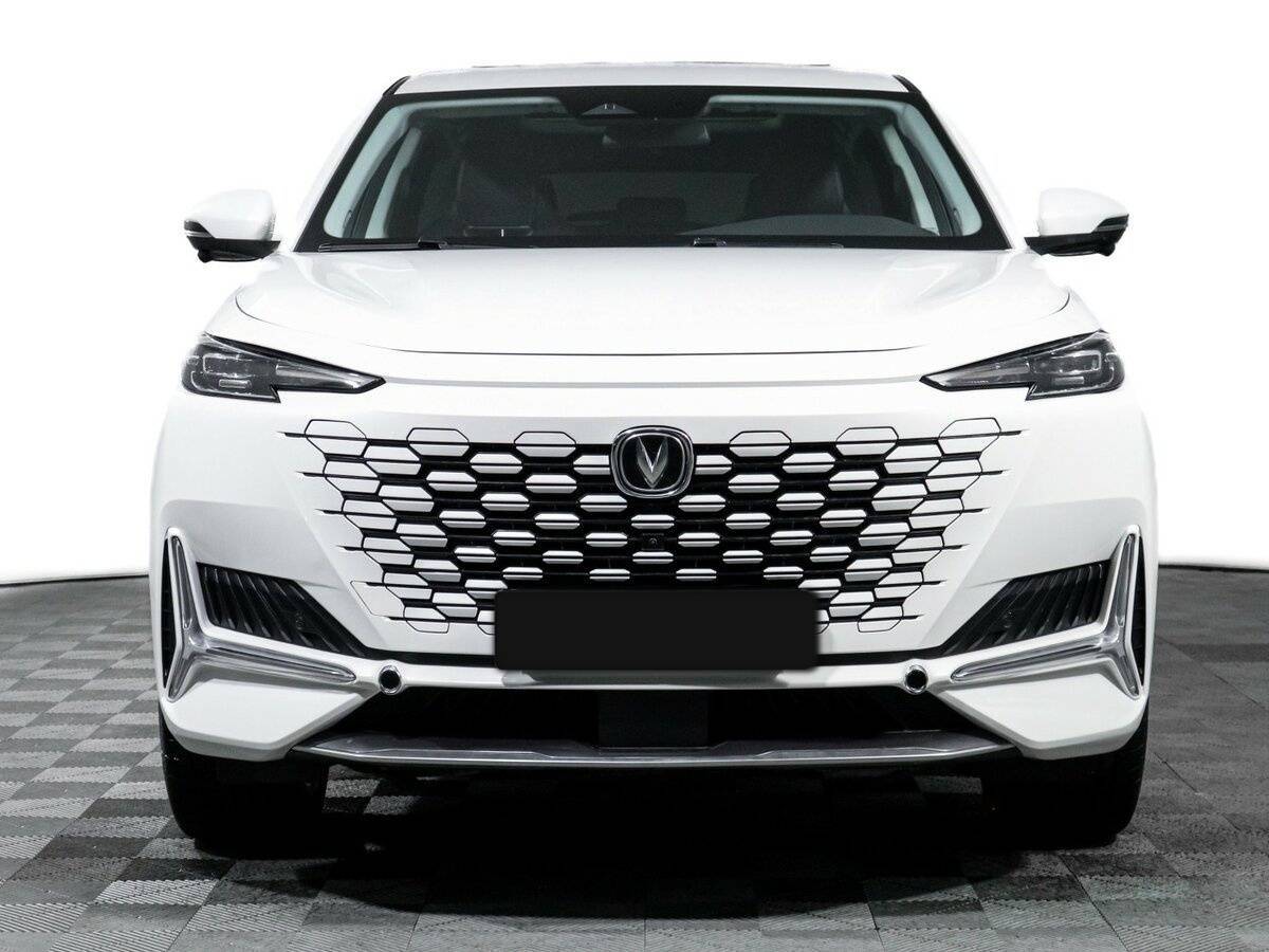 Changan UNI-K с пробегом — 2023 год. Фото: #1