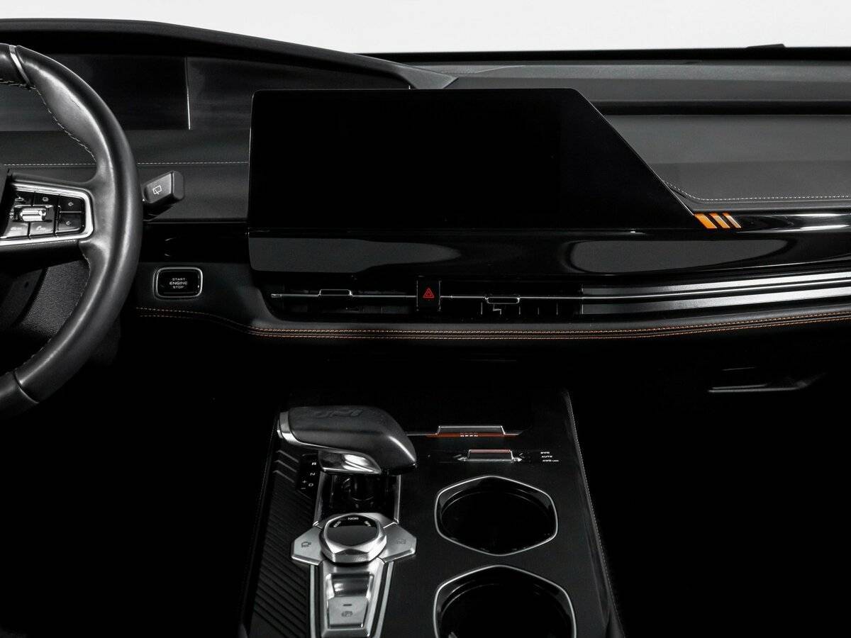 Changan UNI-K с пробегом — 2023 год. Фото: #12