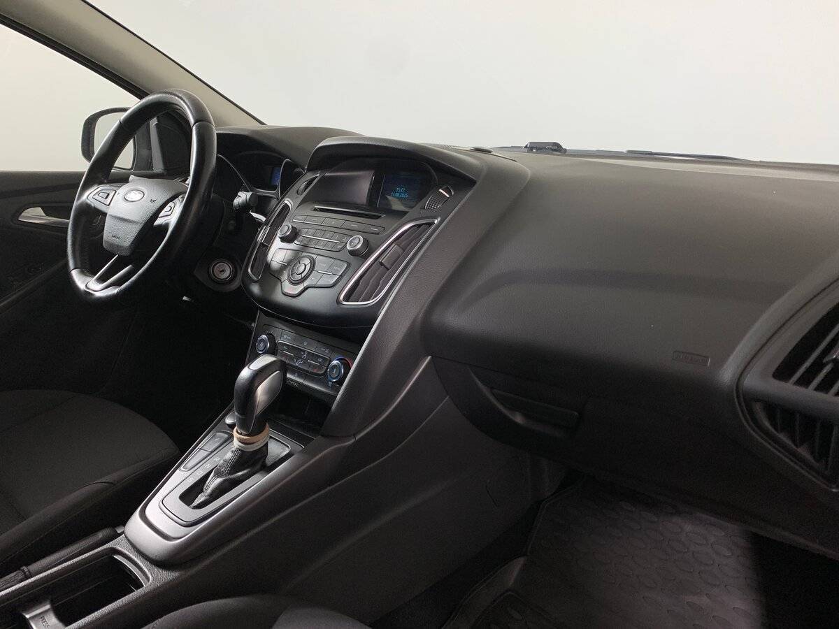 Ford Focus с пробегом — 2017 год. Фото: #12