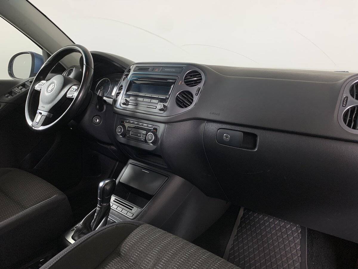 Volkswagen Tiguan с пробегом — 2012 год. Фото: #12