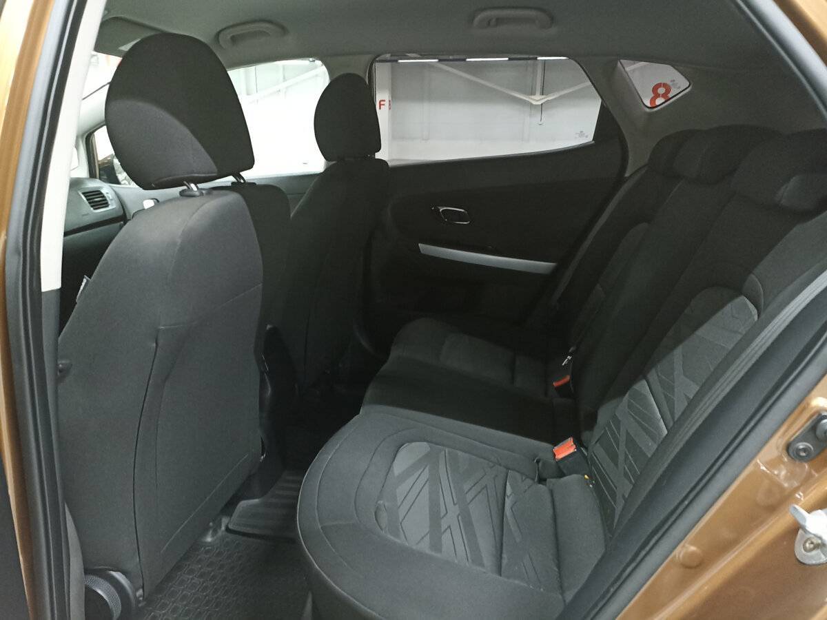 Kia Ceed с пробегом — 2016 год. Фото: #11