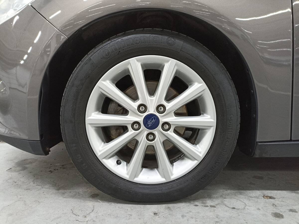 Ford Focus с пробегом — 2012 год. Фото: #17