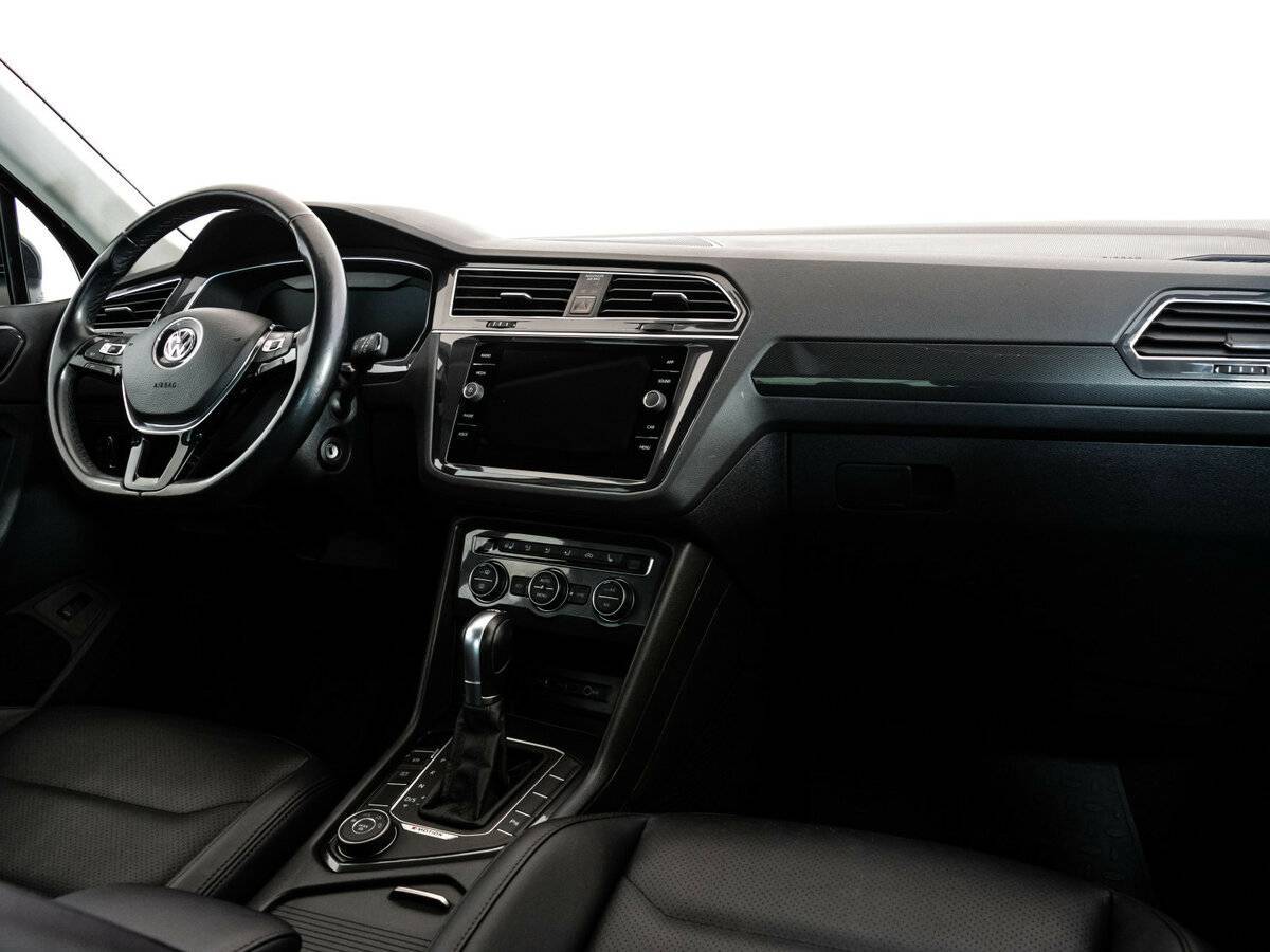 Volkswagen Tiguan с пробегом — 2018 год. Фото: #8