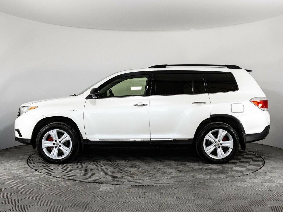Toyota Highlander с пробегом — 2012 год. Фото: #7