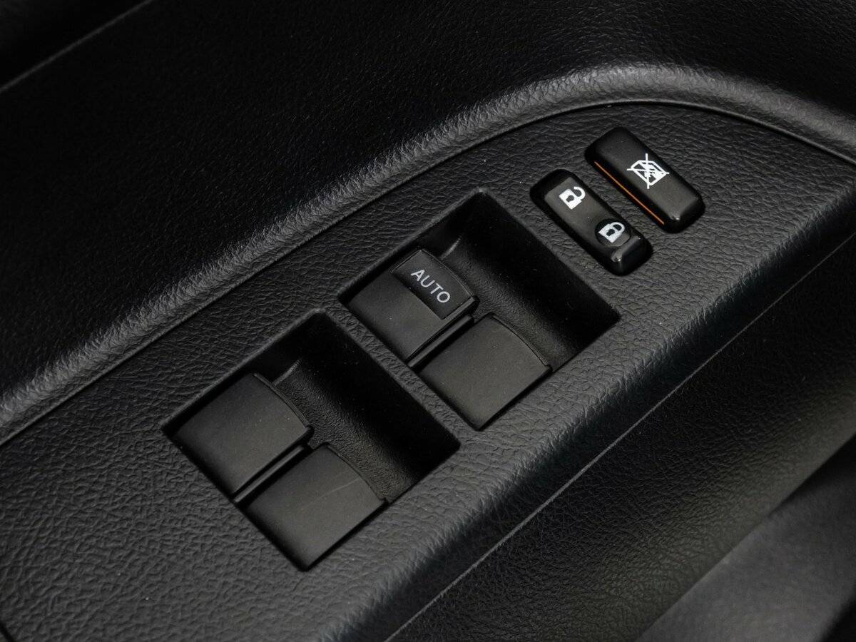 Toyota Highlander с пробегом — 2012 год. Фото: #20