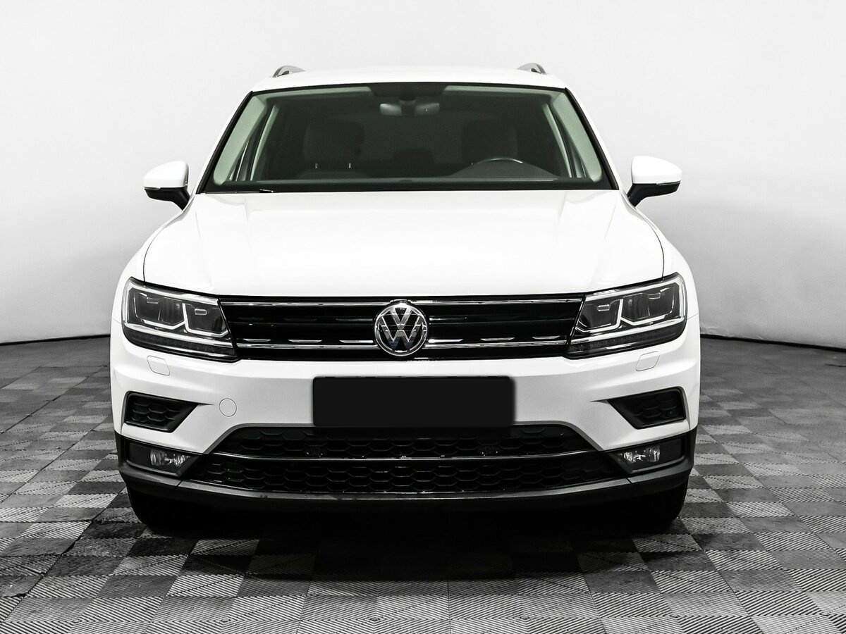 Volkswagen Tiguan с пробегом — 2018 год. Фото: #1