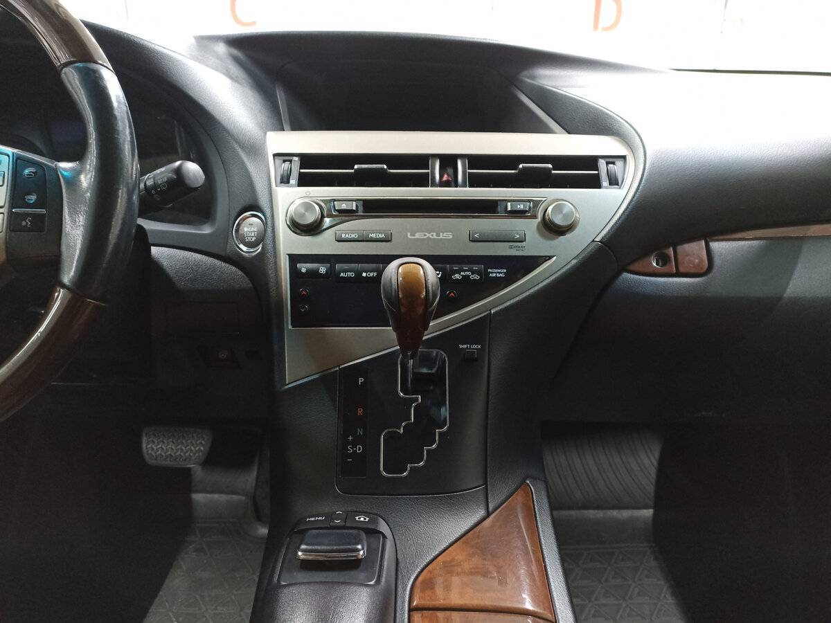 Lexus RX с пробегом — 2014 год. Фото: #14