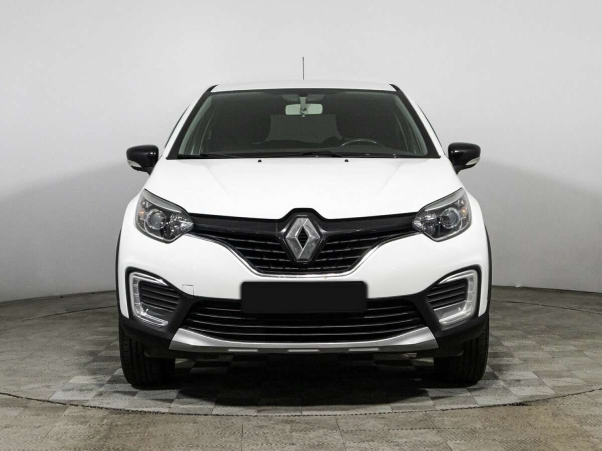 Renault Kaptur с пробегом — 2017 год. Фото: #1