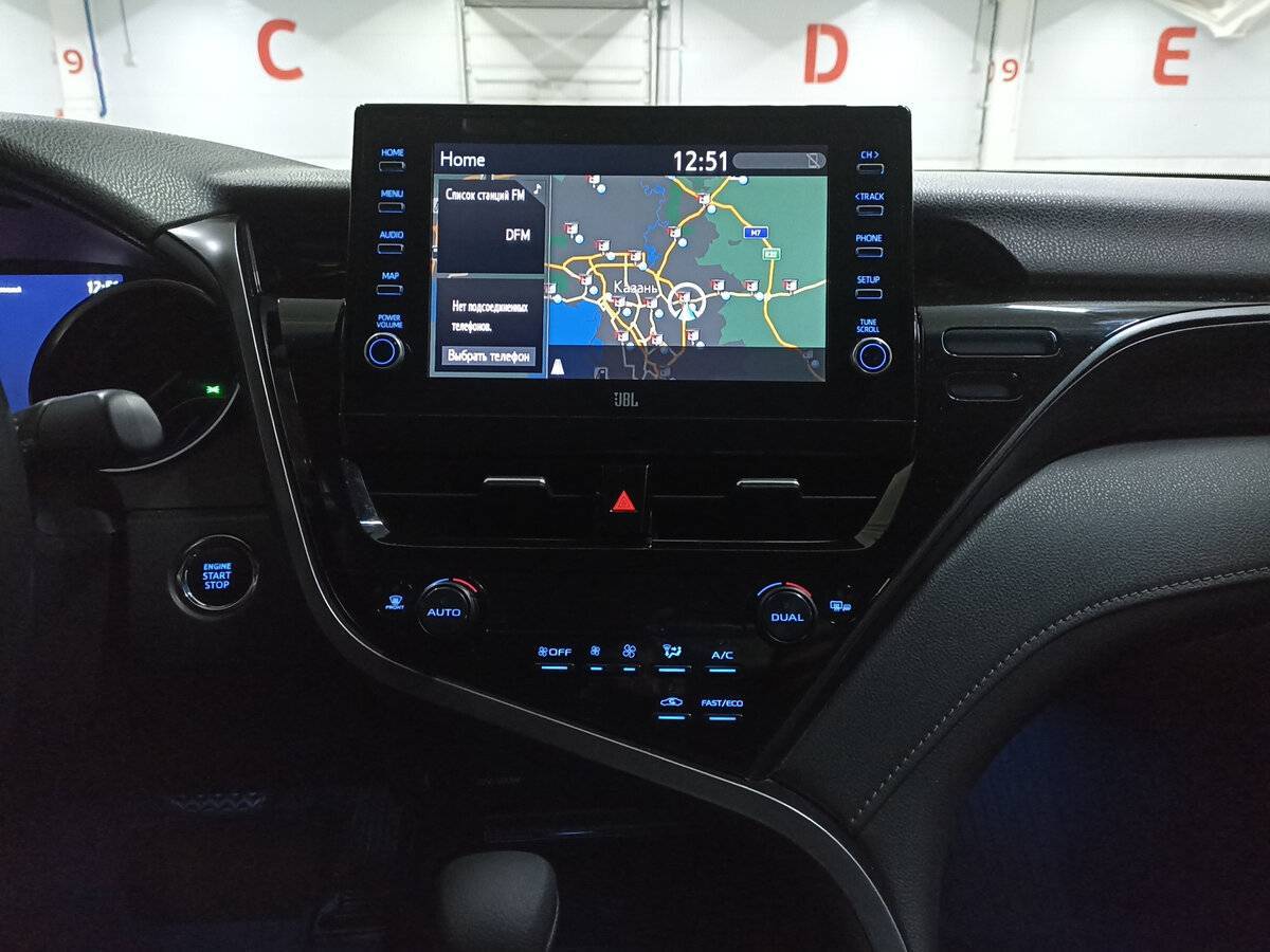 Toyota Camry с пробегом — 2021 год. Фото: #14