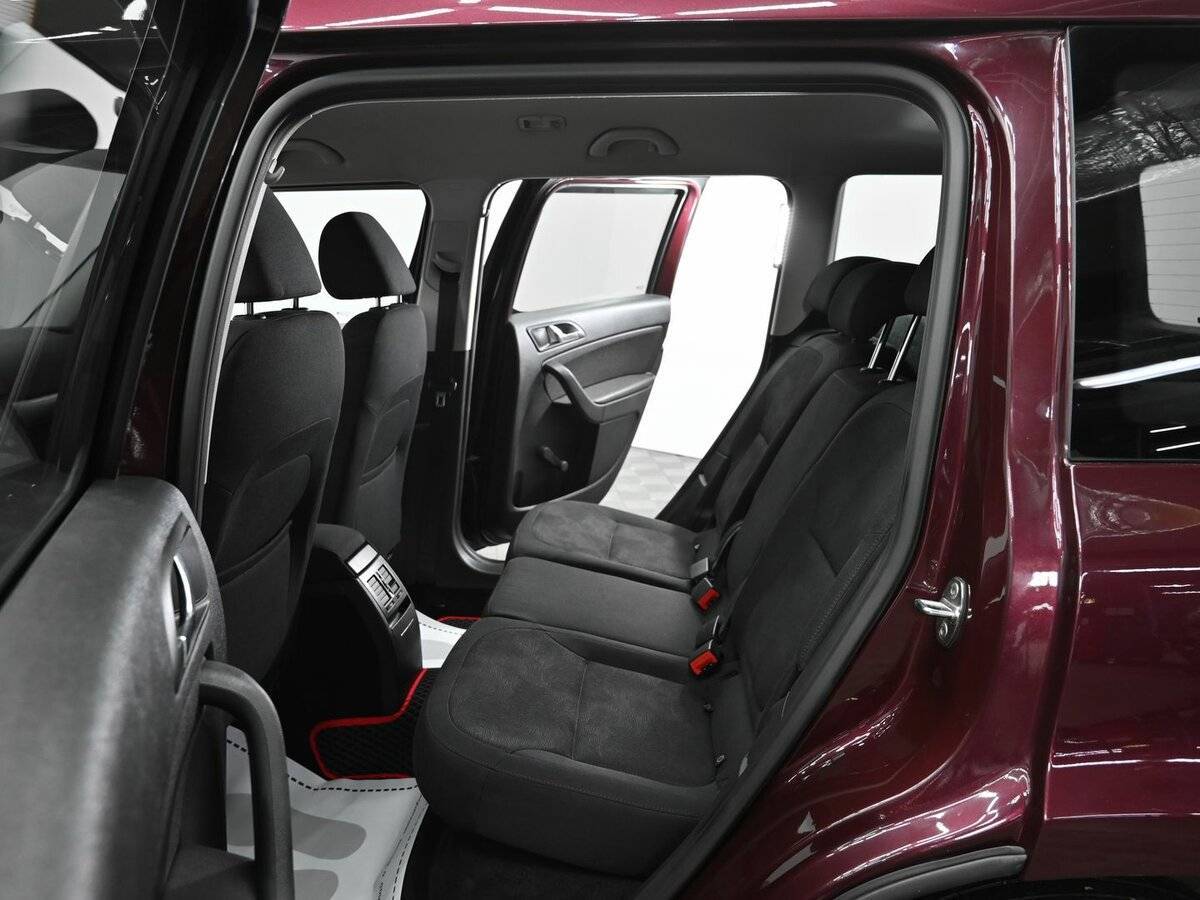 Skoda Yeti с пробегом — 2014 год. Фото: #13