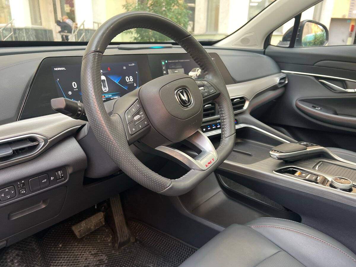 Changan UNI-T с пробегом — 2023 год. Фото: #13