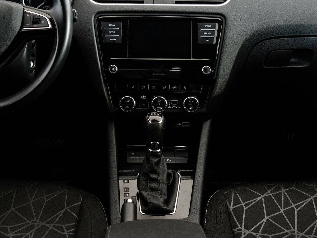Skoda Octavia с пробегом — 2018 год. Фото: #13