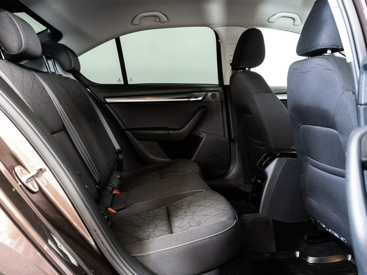 Skoda Octavia с пробегом — 2018 год. Фото: #16