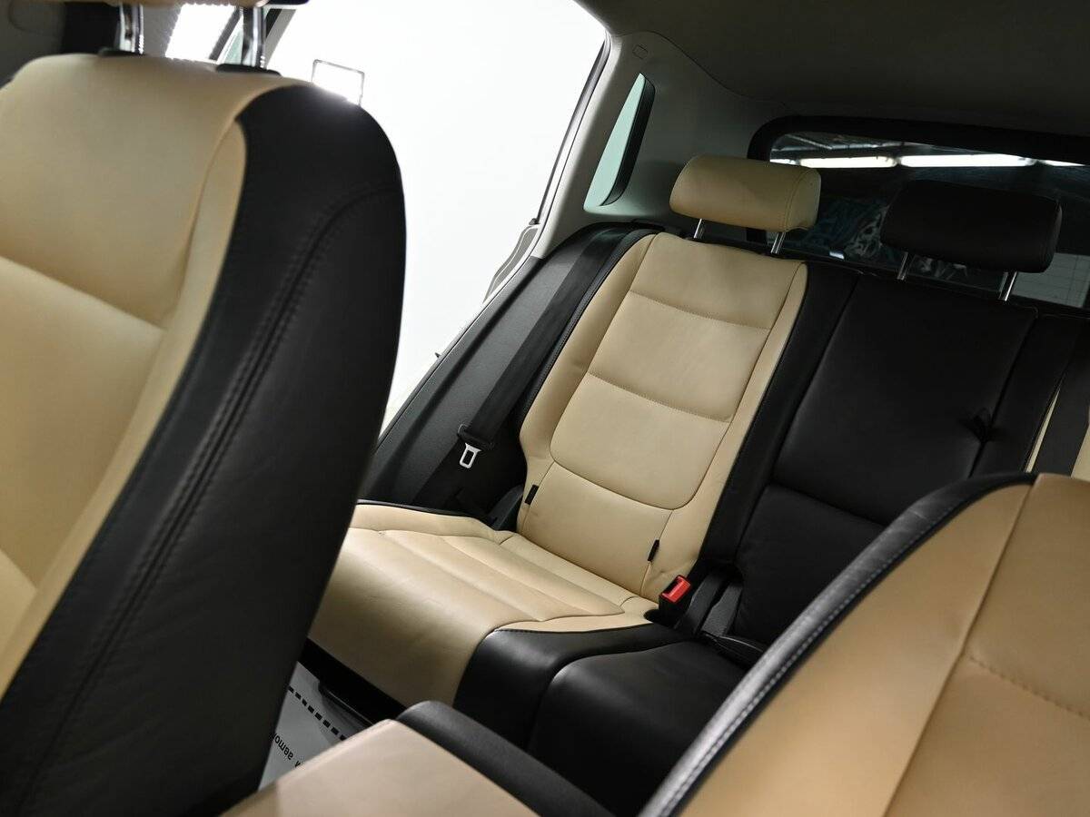 Volkswagen Tiguan с пробегом — 2012 год. Фото: #13