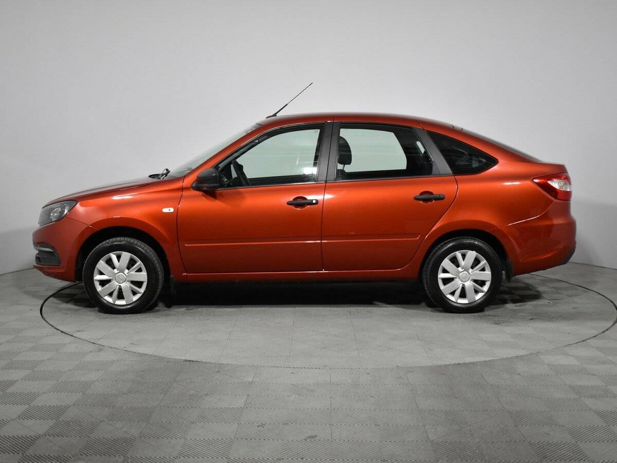 Lada (ВАЗ) Granta с пробегом — 2020 год. Фото: #7