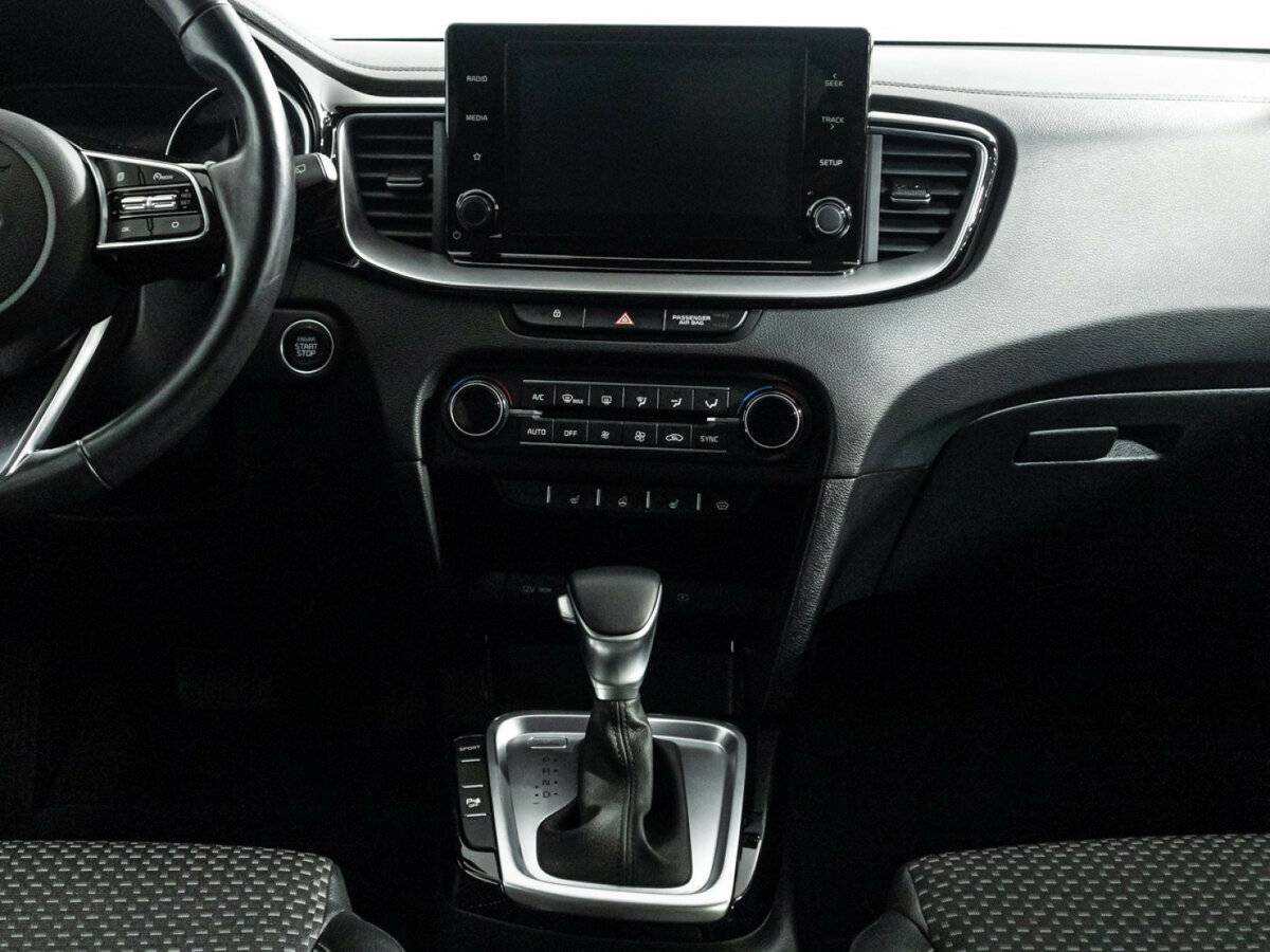 Kia Ceed с пробегом — 2021 год. Фото: #13