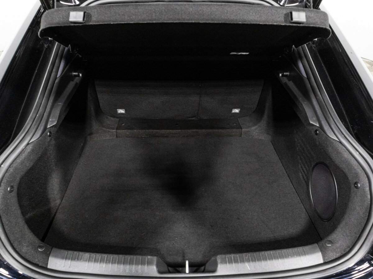 Changan UNI-V с пробегом — 2023 год. Фото: #14