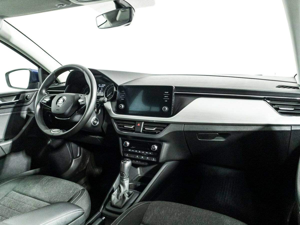 Skoda Rapid с пробегом — 2021 год. Фото: #8
