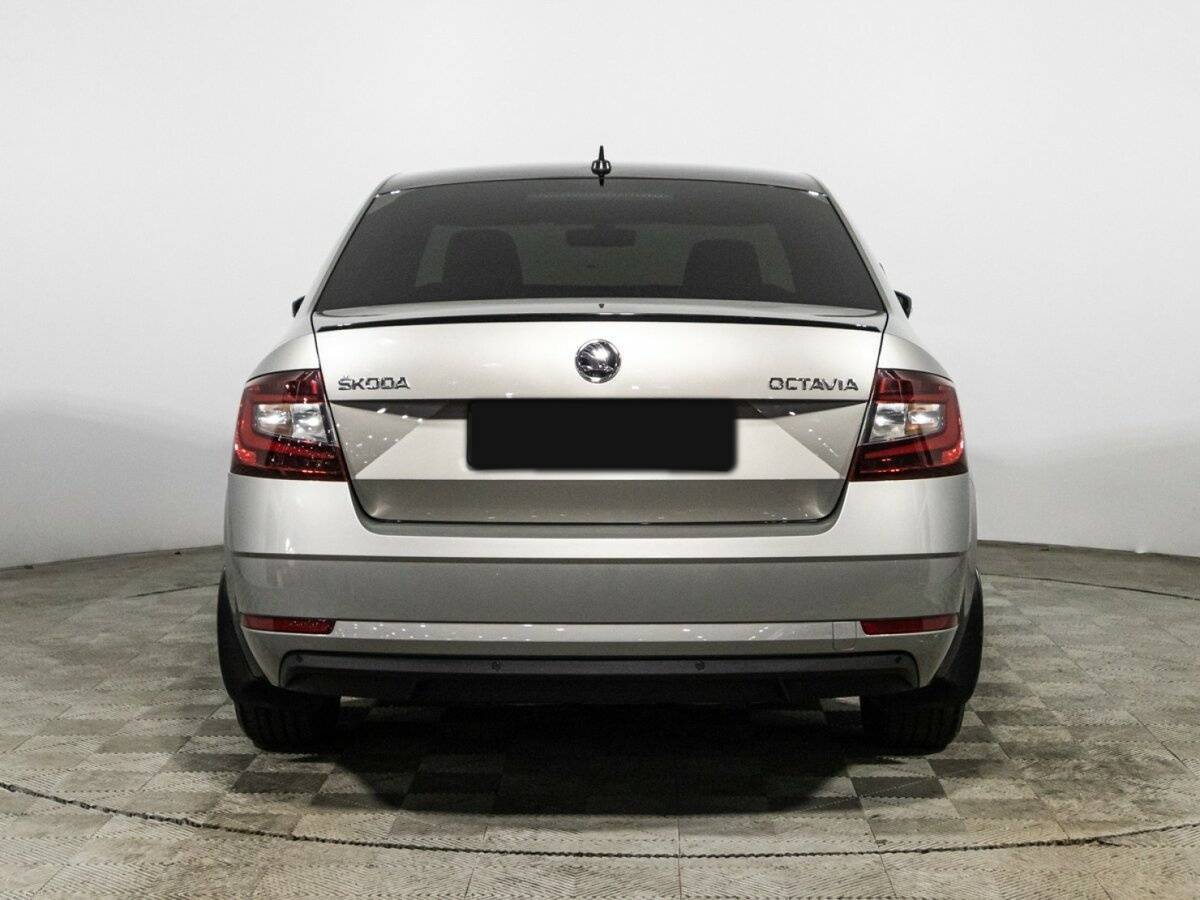 Skoda Octavia с пробегом — 2018 год. Фото: #5