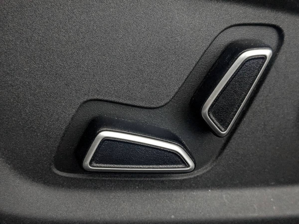 Changan UNI-V с пробегом — 2024 год. Фото: #24