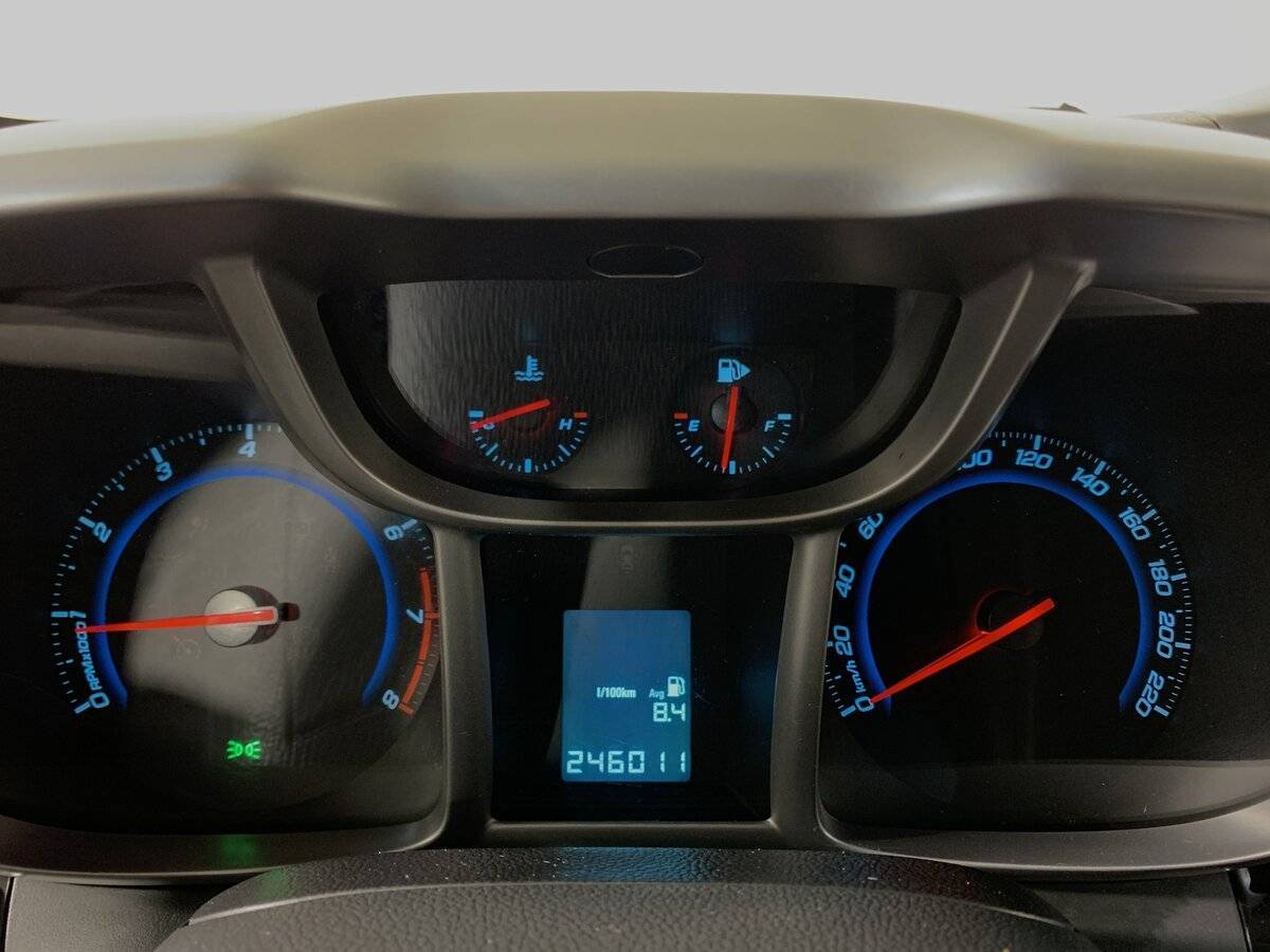 Chevrolet Orlando с пробегом — 2013 год. Фото: #13