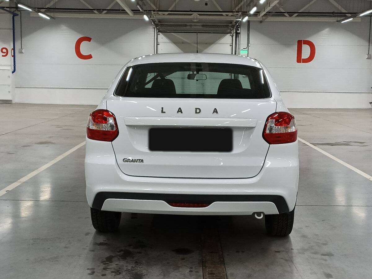Lada (ВАЗ) Granta с пробегом — 2023 год. Фото: #5