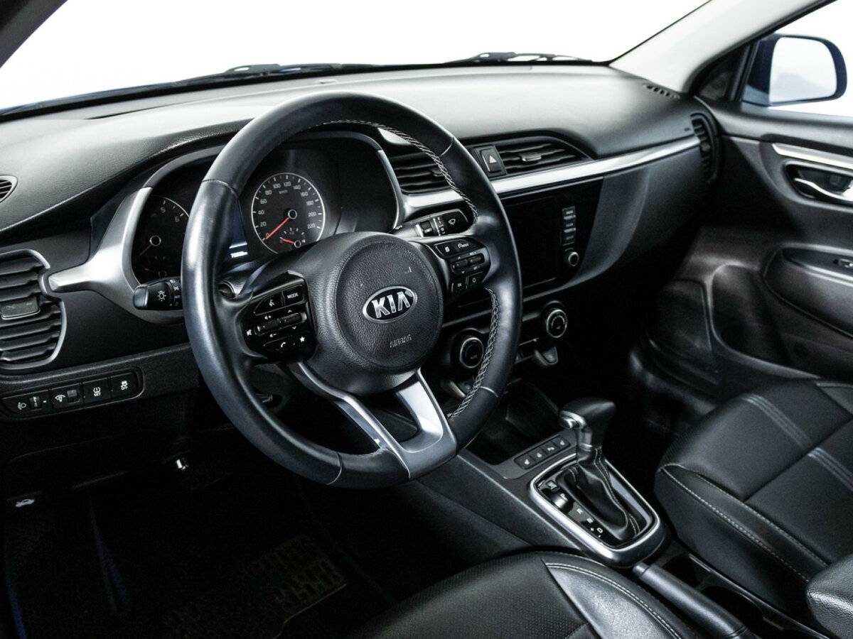 Kia Rio с пробегом — 2020 год. Фото: #10