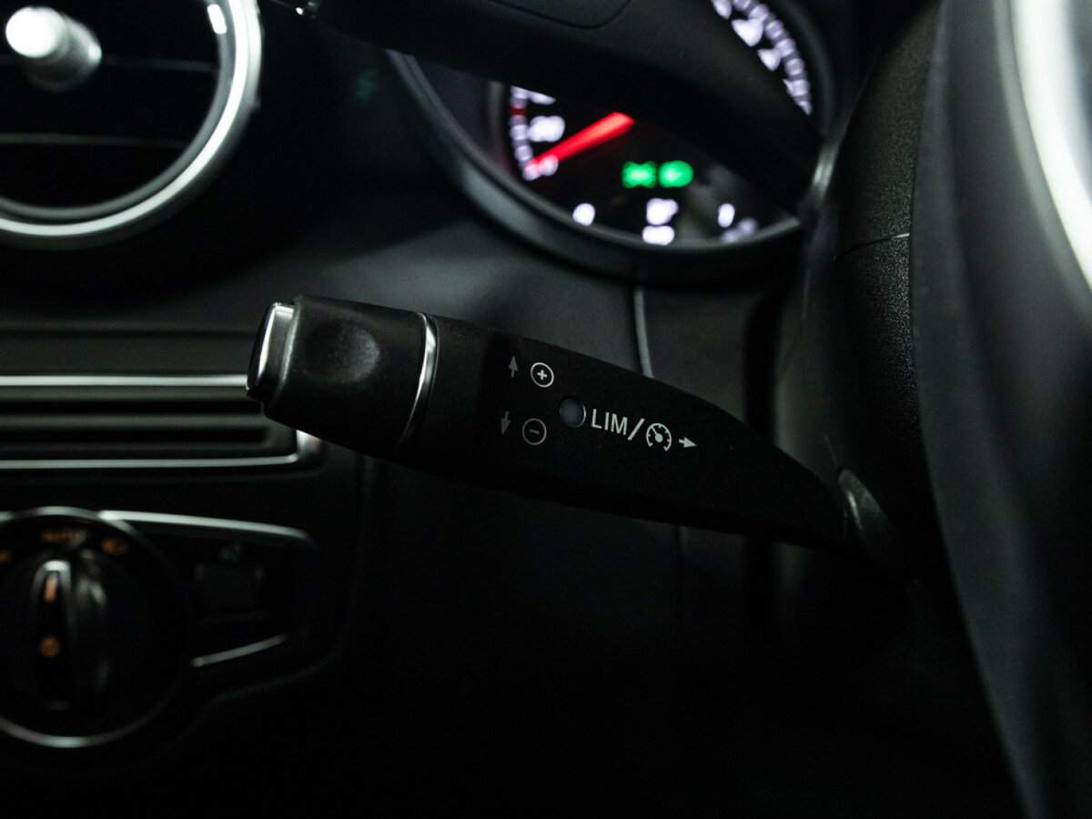 Mercedes-Benz C-Класс с пробегом — 2015 год. Фото: #18