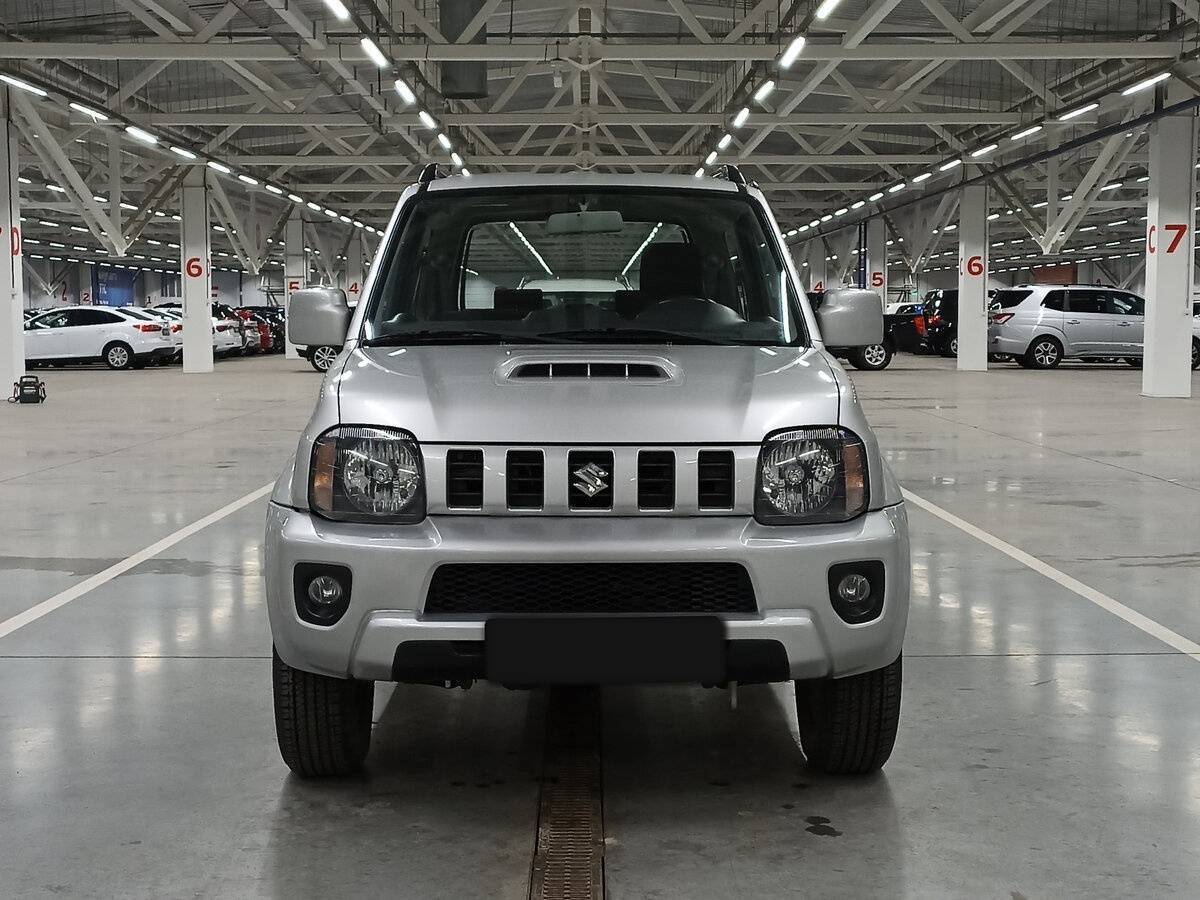 Suzuki Jimny с пробегом — 2013 год. Фото: #1