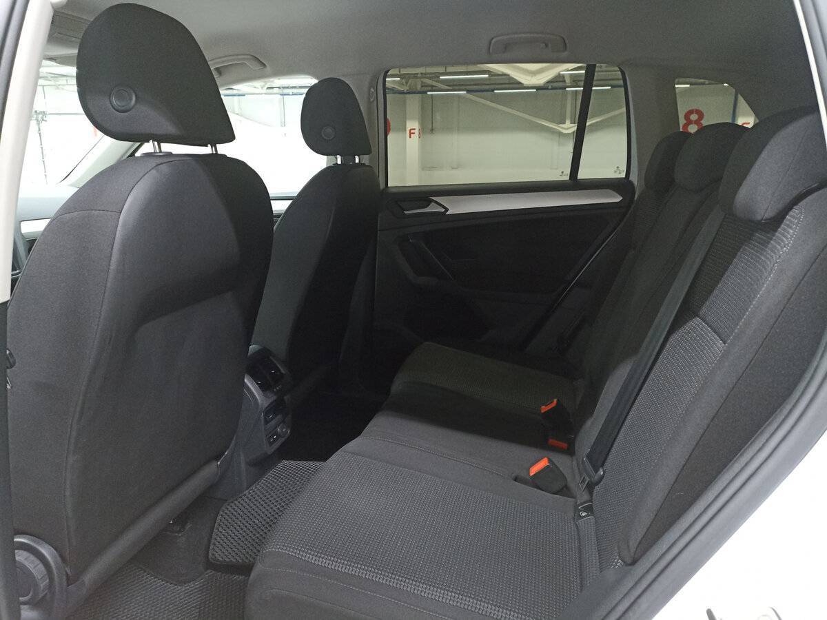 Volkswagen Tiguan с пробегом — 2019 год. Фото: #11