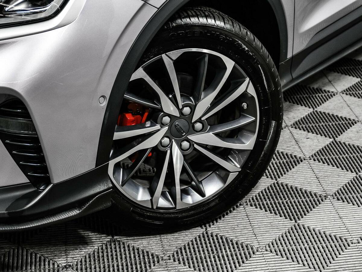 Geely Coolray с пробегом — 2022 год. Фото: #13