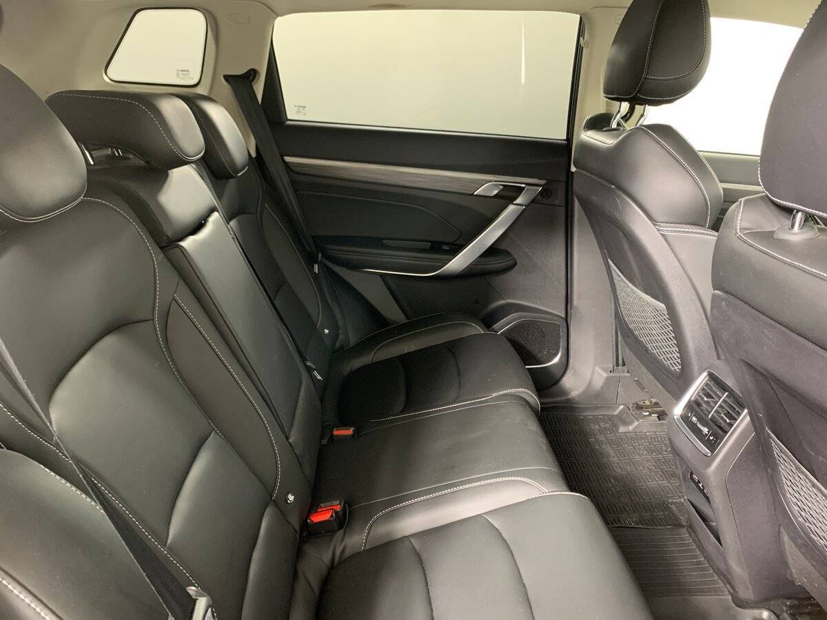 Geely Atlas Pro с пробегом — 2022 год. Фото: #15