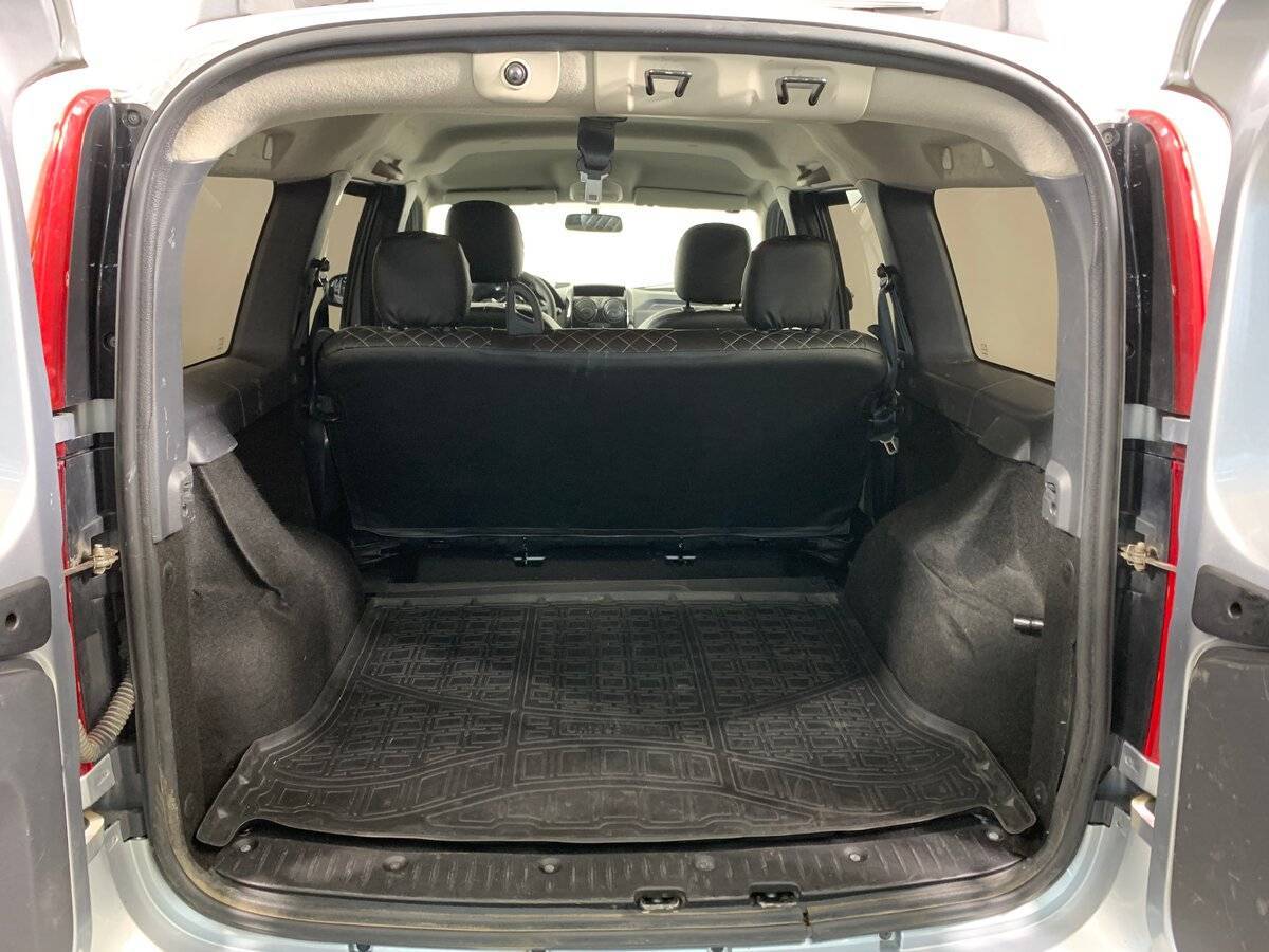 Lada (ВАЗ) Largus с пробегом — 2021 год. Фото: #19