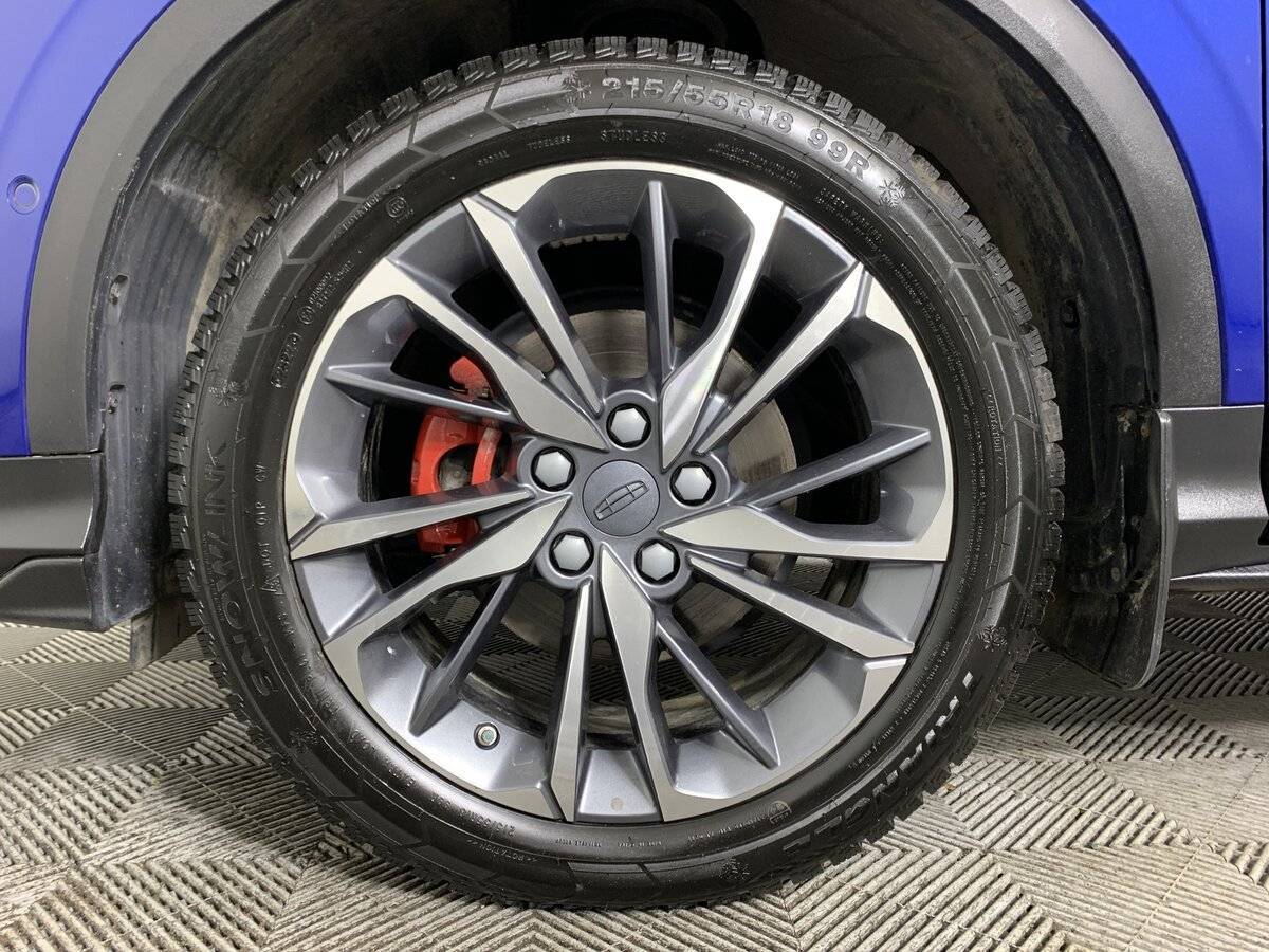 Geely Coolray с пробегом — 2022 год. Фото: #8