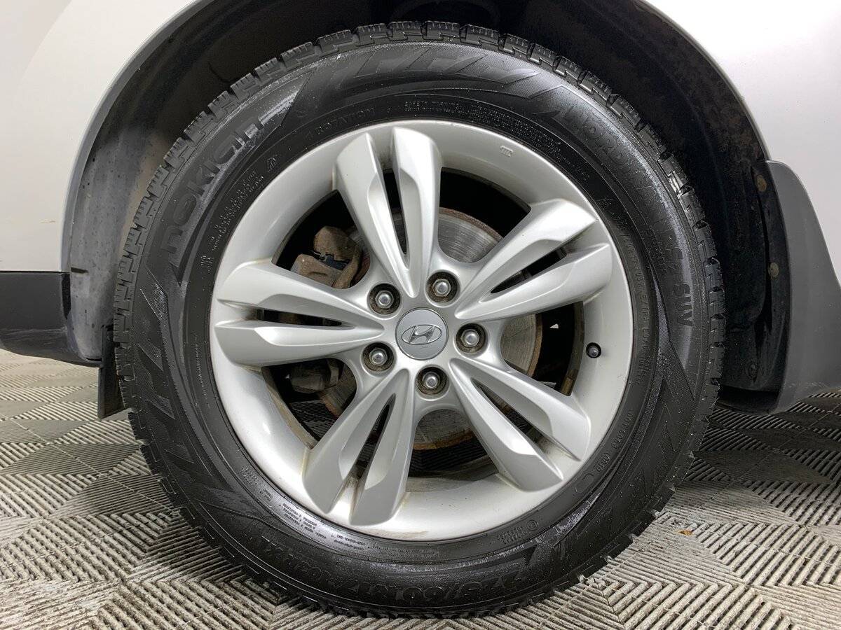 Hyundai ix35 с пробегом — 2012 год. Фото: #8