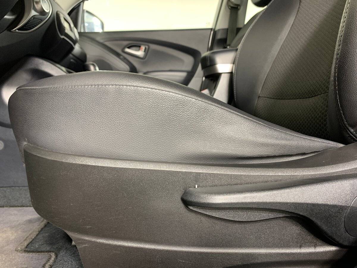 Hyundai ix35 с пробегом — 2012 год. Фото: #15