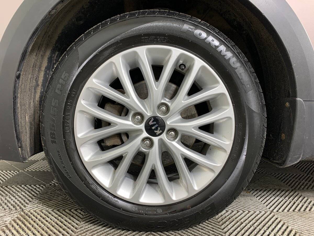 Kia Rio с пробегом — 2018 год. Фото: #8