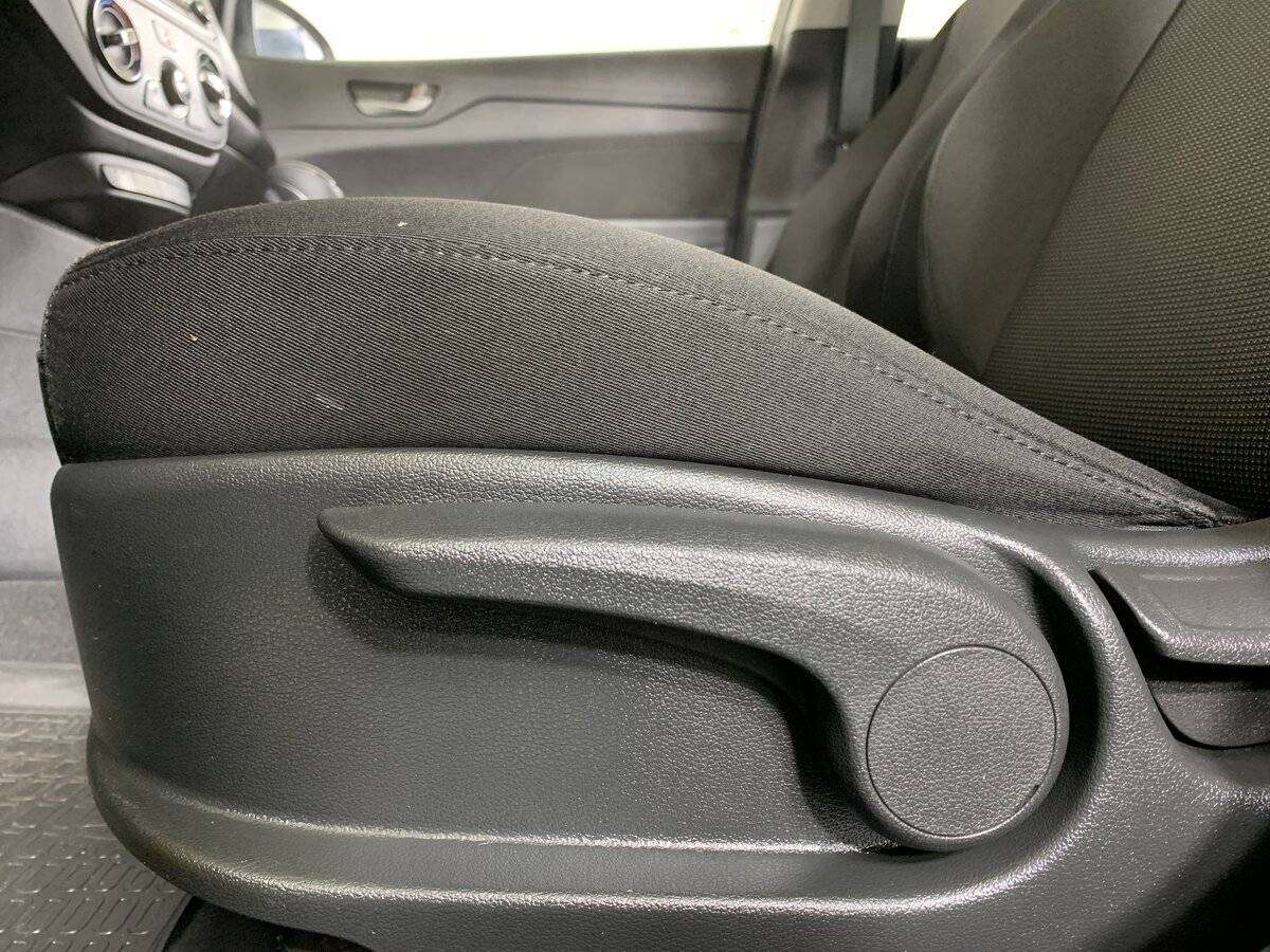 Hyundai Solaris с пробегом — 2017 год. Фото: #15