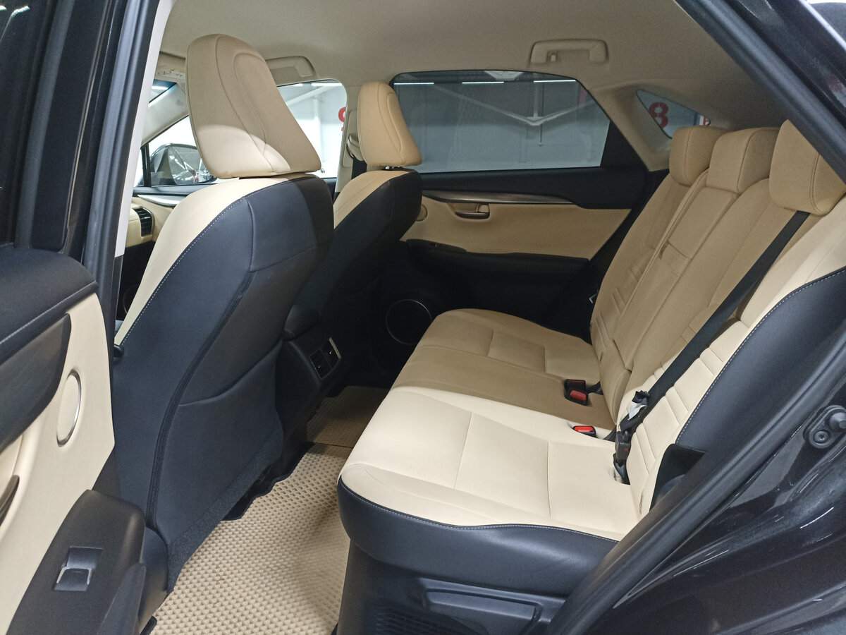 Lexus NX с пробегом — 2017 год. Фото: #11