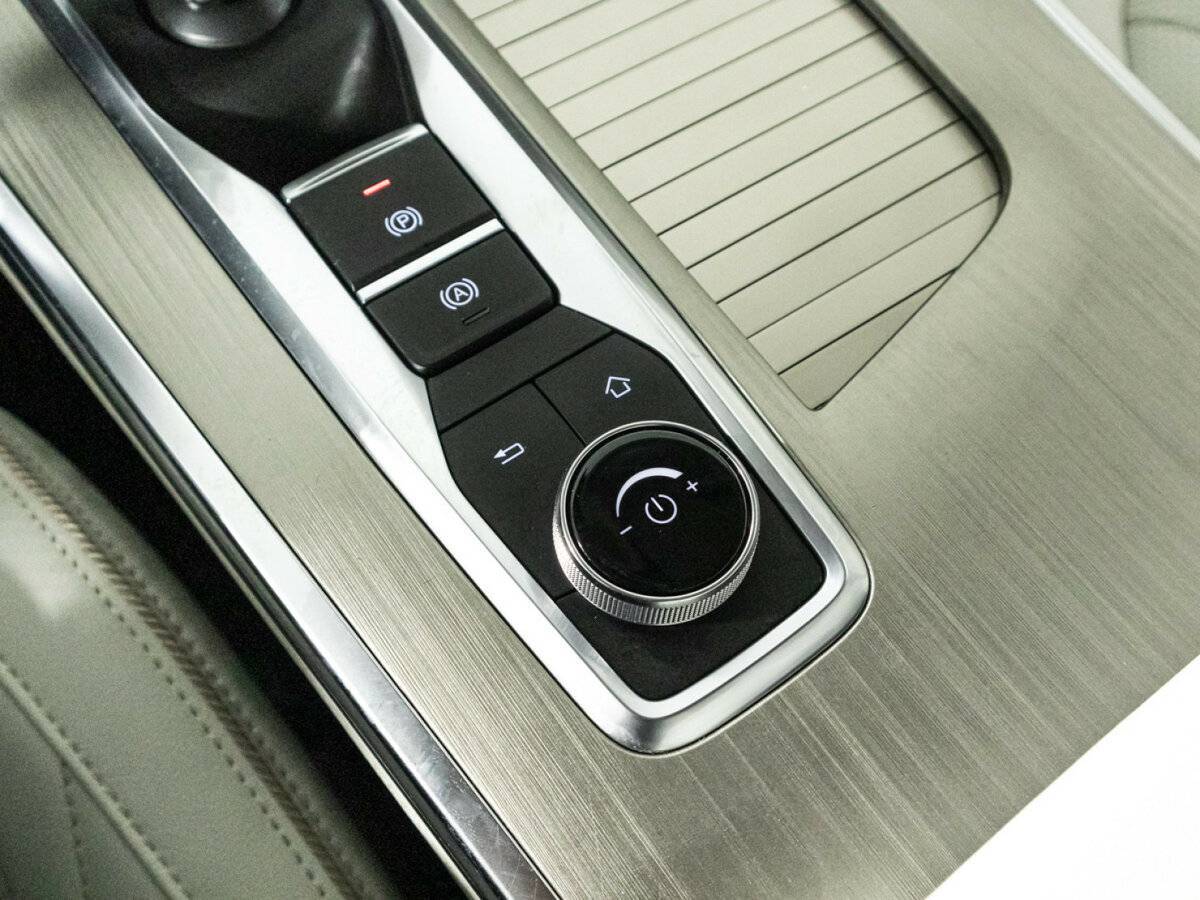 EXEED VX с пробегом — 2022 год. Фото: #19