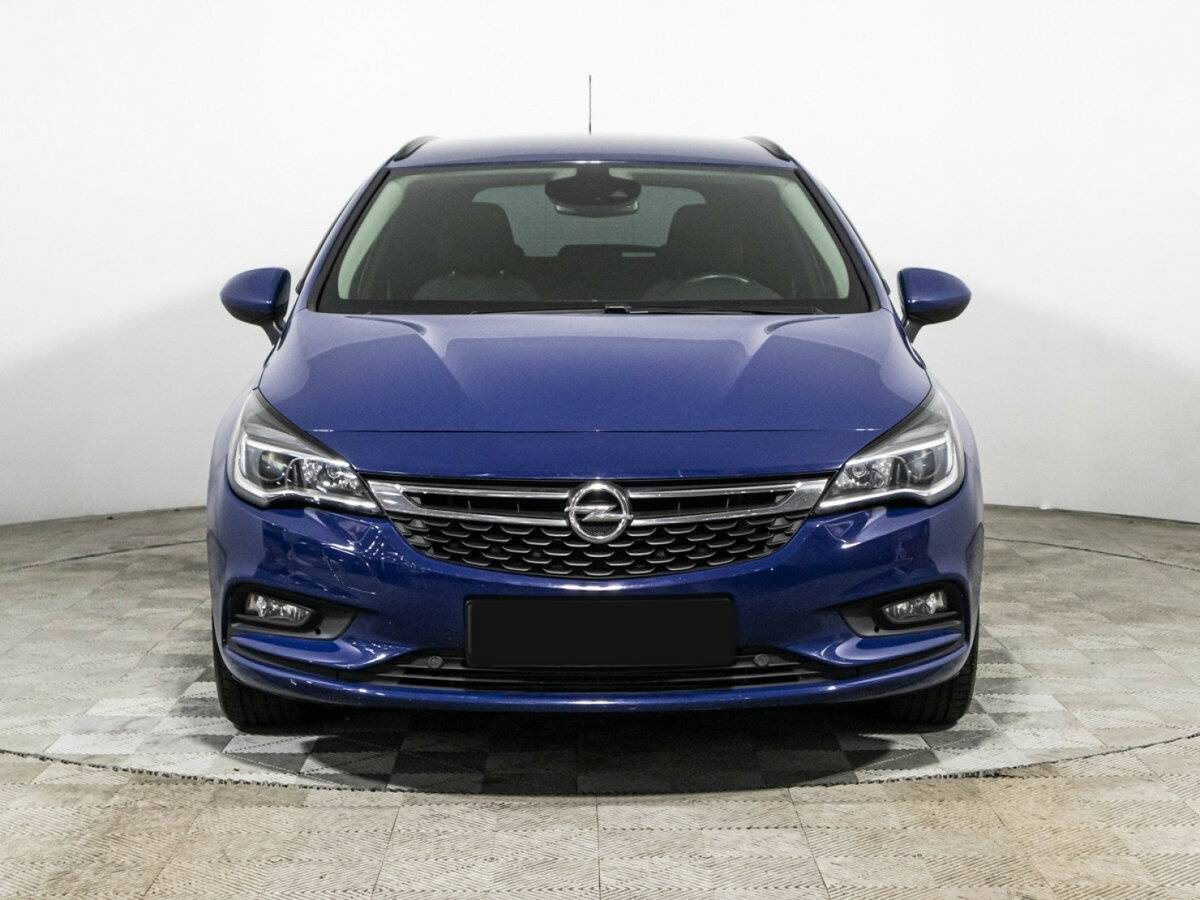 Opel Astra с пробегом — 2019 год. Фото: #1